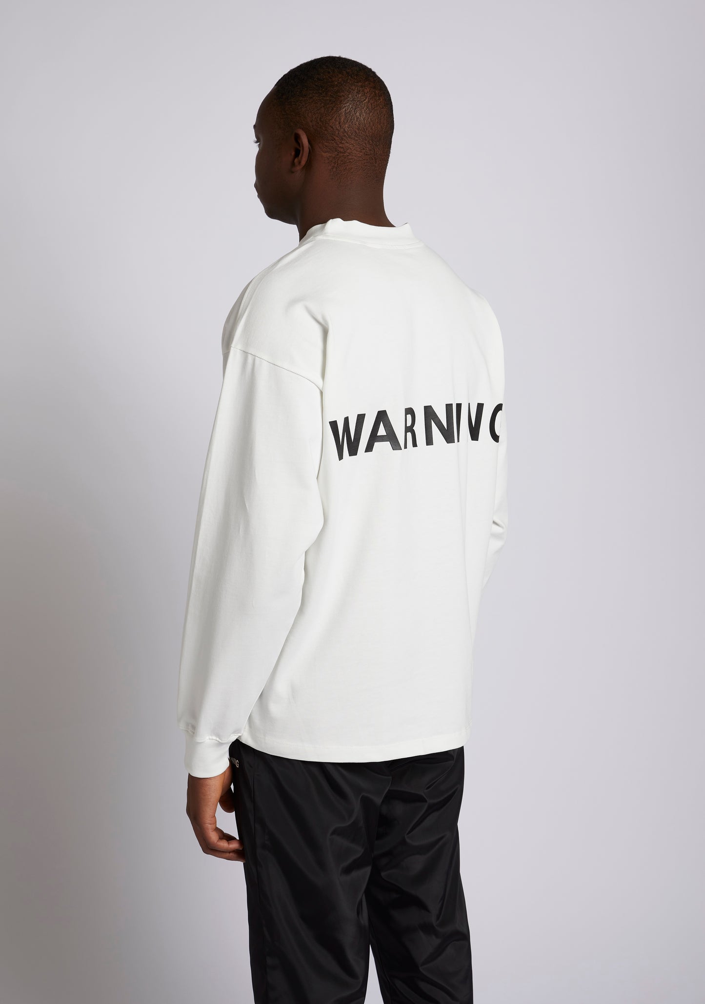 LONGSLEEVE WHITE